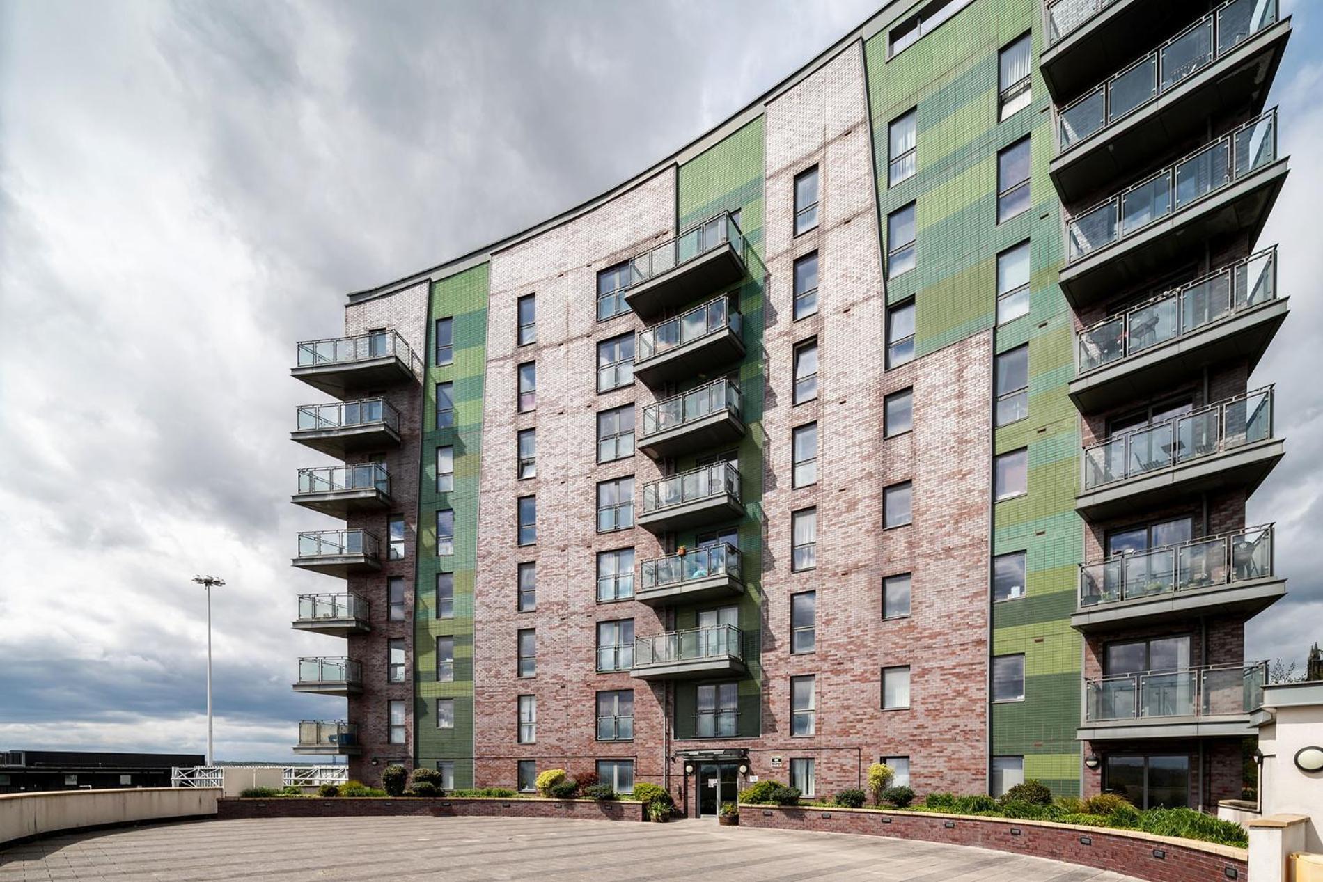 Exclusive Apartment - City Centre - Free Parking -Wifi Netflix- Juliet Balcony Leeds  Zewnętrze zdjęcie
